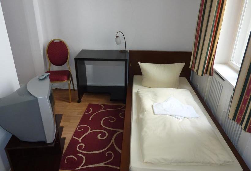 Hotel Pension Kima 14