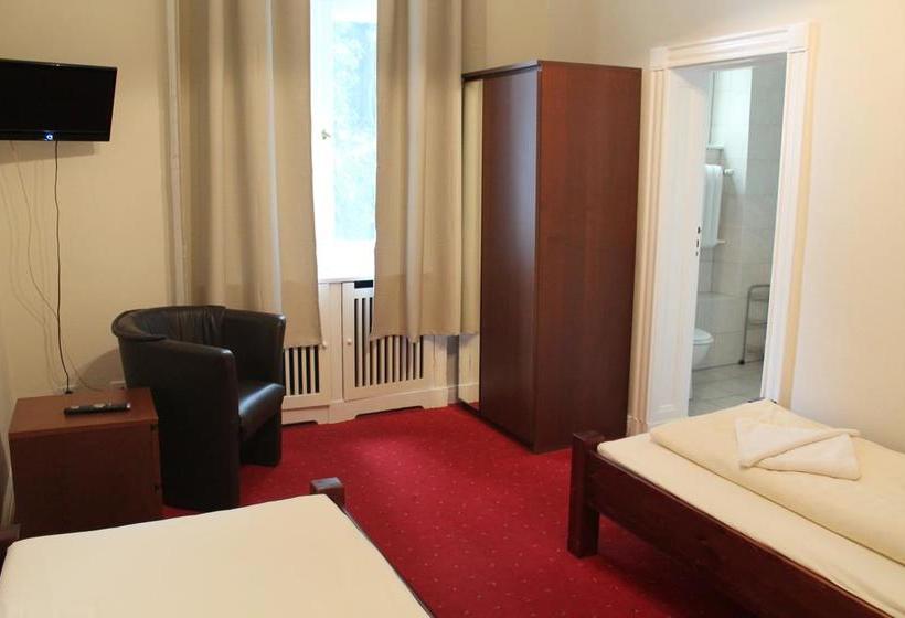 Hotel Pension Kima 20