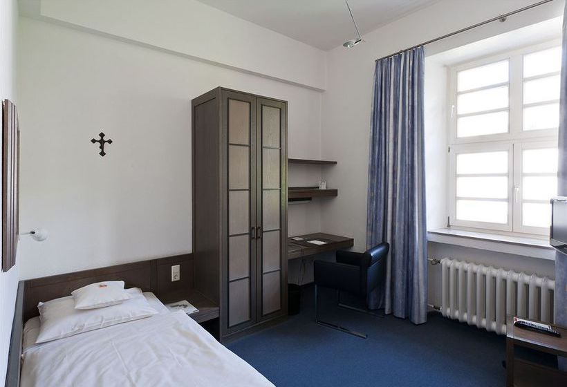 Hotel Kardinal Schulte Haus 10