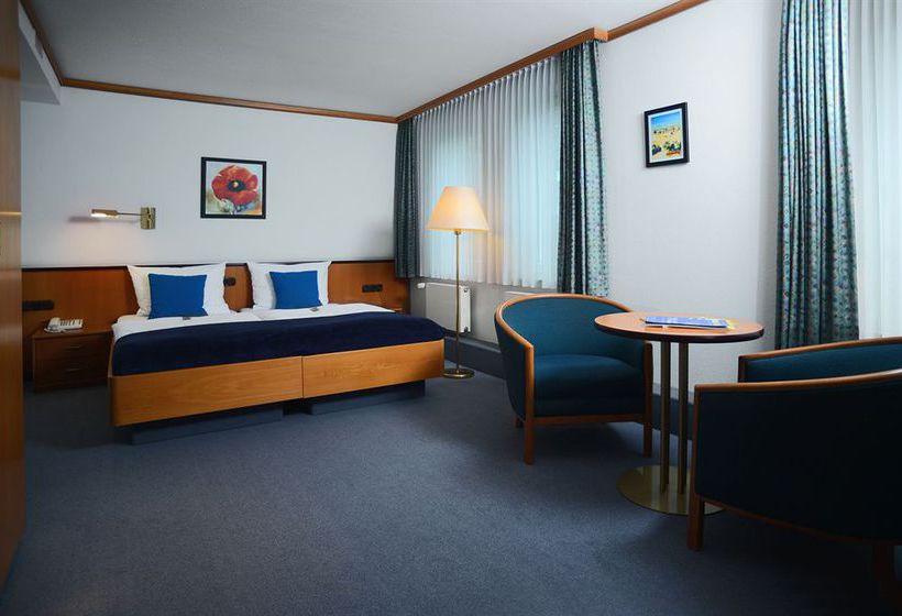 Airport & Seminarhotel 19