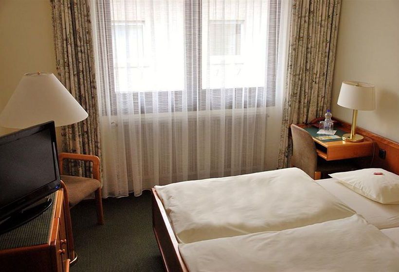 Hotel Rheingauer Tor 7