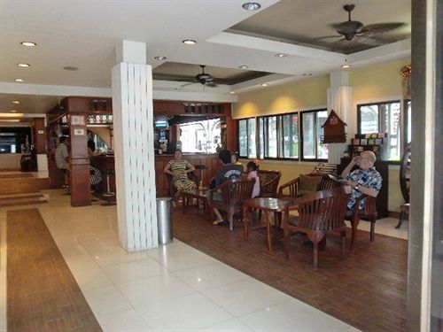 Hotel Boss Suites Pattaya 13