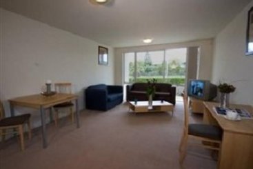 Waldorf Newhaven Apartments 7