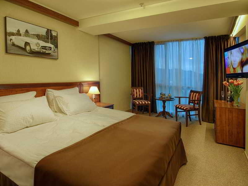 Hotel Pansionat Avtomobilist 9