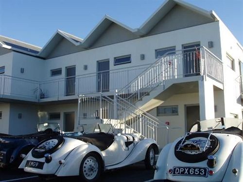 Airport Delta Motel 1