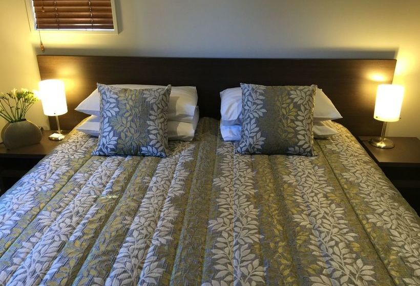 Airport Delta Motel 3