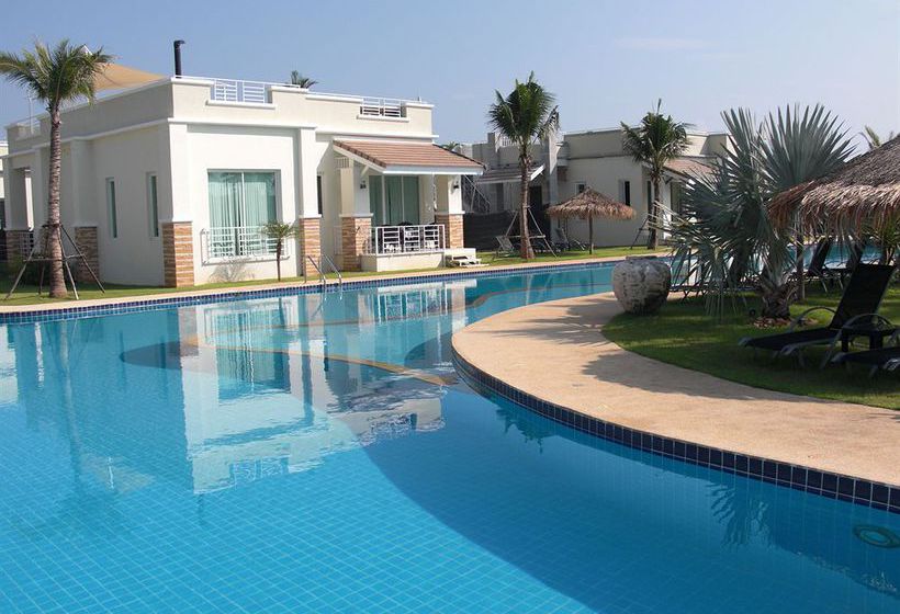 Hotel Oriental Beach Pearl Resort 16