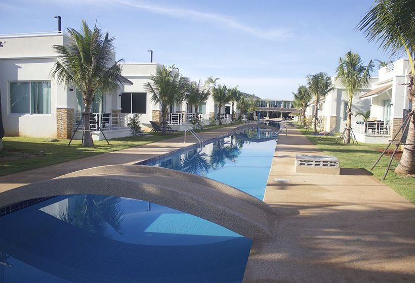 Hotel Oriental Beach Pearl Resort 17