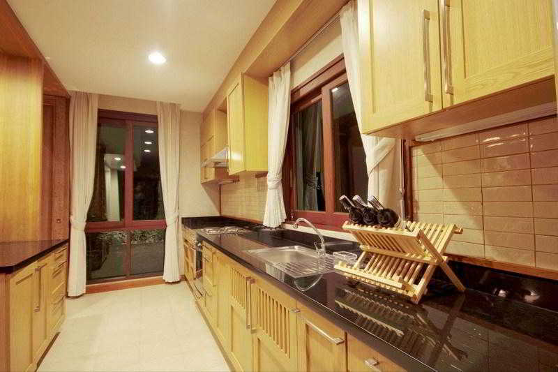 Hotel Royal Sammuk Villa 7