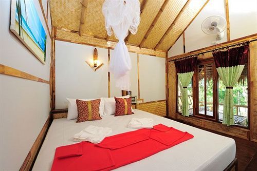 Hotel Phuphaya Seaview Resort 12