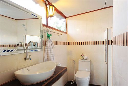 Hotel Phuphaya Seaview Resort 6