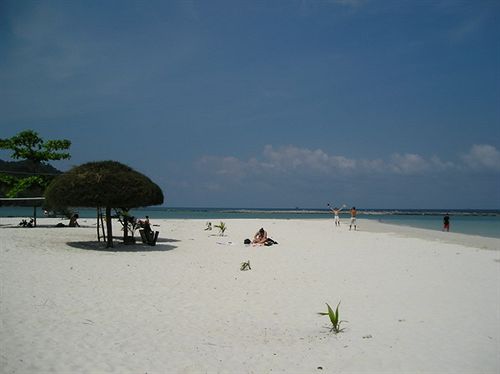 Malibu Beach Bungalows 12