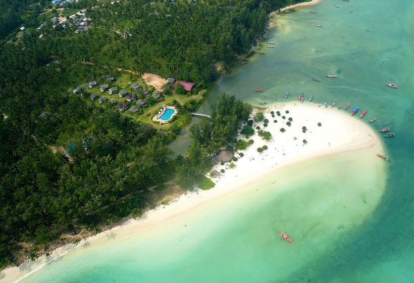 Malibu Beach Bungalows 6