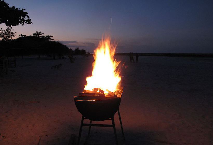 Malibu Beach Bungalows 8