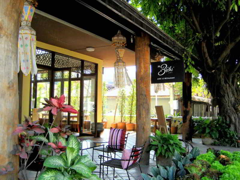 Hotel 3sis Vacation Lodge 1