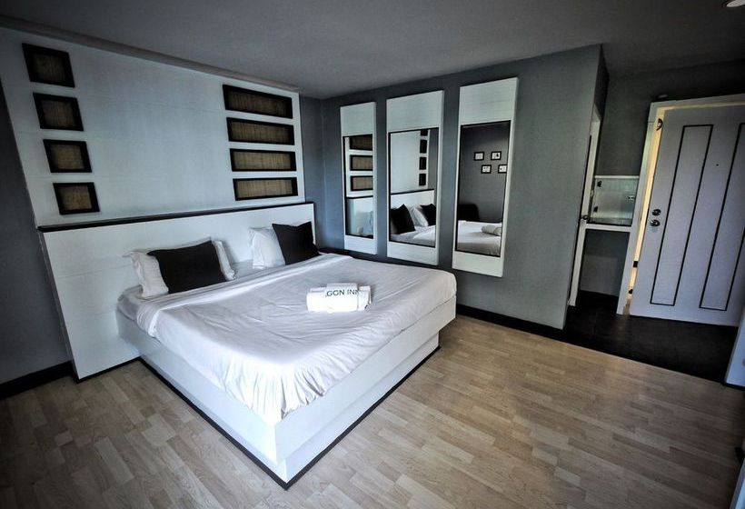 Hotel The Paragon Inn 15