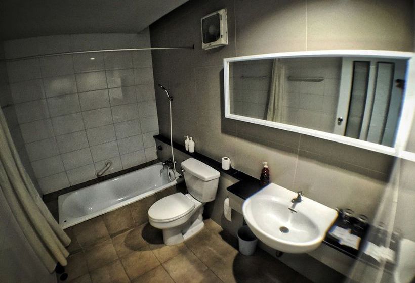 Hotel The Paragon Inn 5