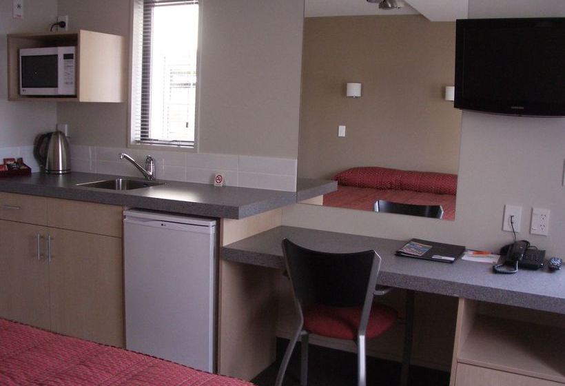 Bella Vista Motel Ashburton 15