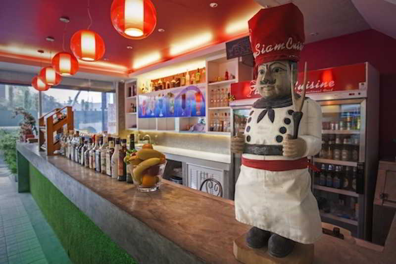 Hotel The Yim Siam 1