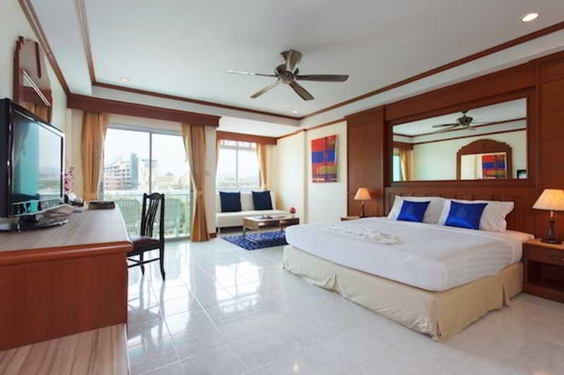 Hotel The Yim Siam 18