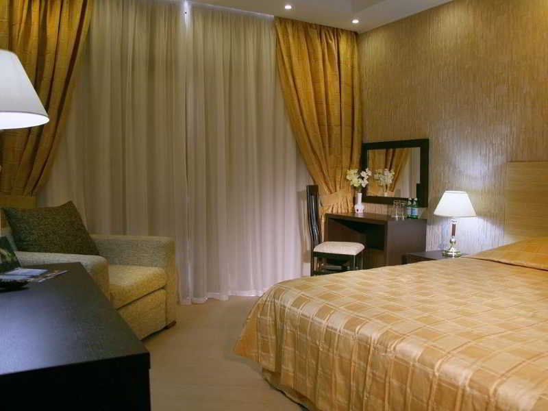 Aquamarine Hotel & Spa 5