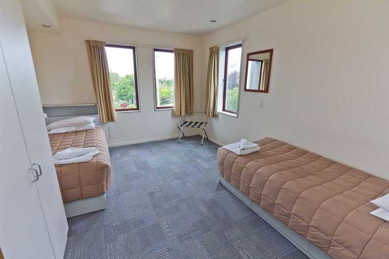 Hostel Ymca Christchurch 12