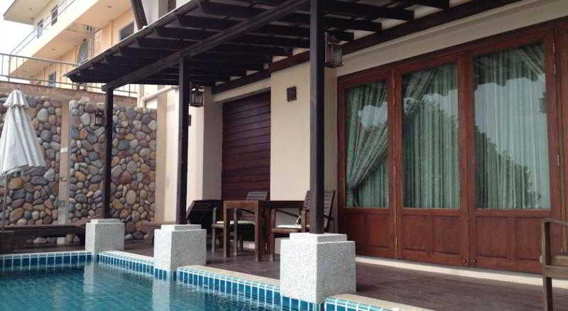 Hôtel Seashell Resort 10