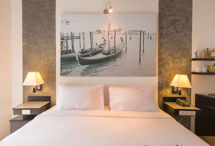 Hotel The Front Apartments 14