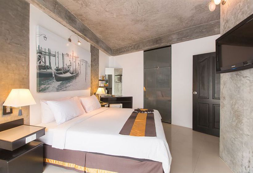 Hotel The Front Apartments 15