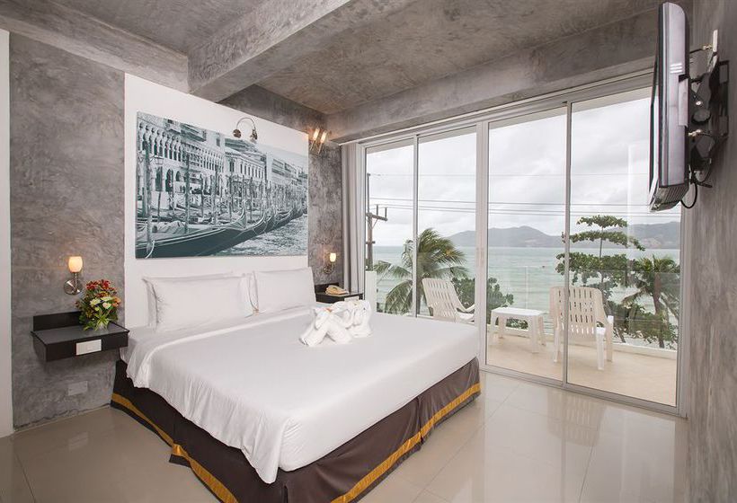 Hotel The Front Apartments 18