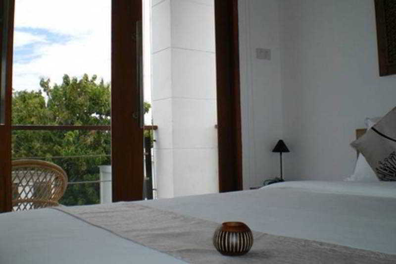 Hotel 5ive Beach House 6