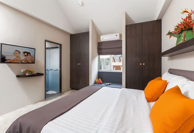 Hotel The LifeCo Phuket 12