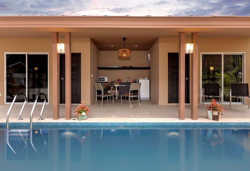 Hotel The LifeCo Phuket 13