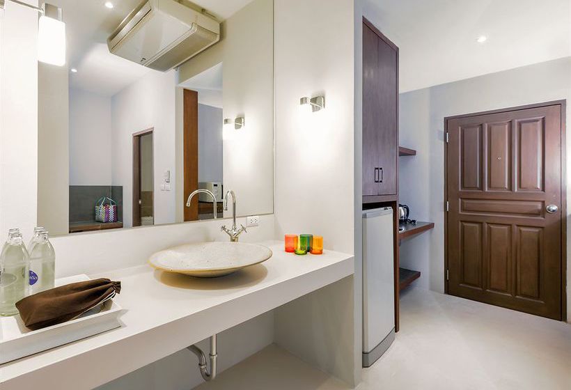 Hotel The LifeCo Phuket 4