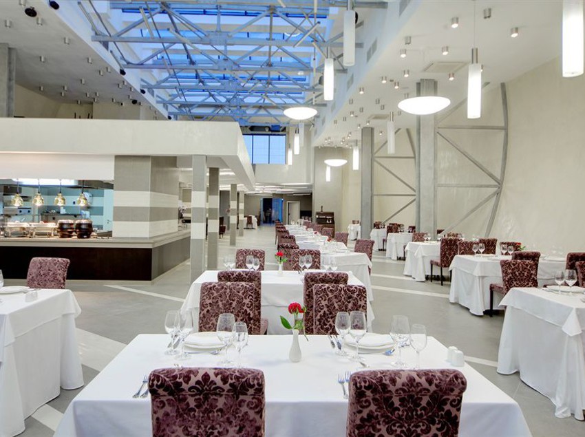 Hotel Russian Seasons Deluxe 1