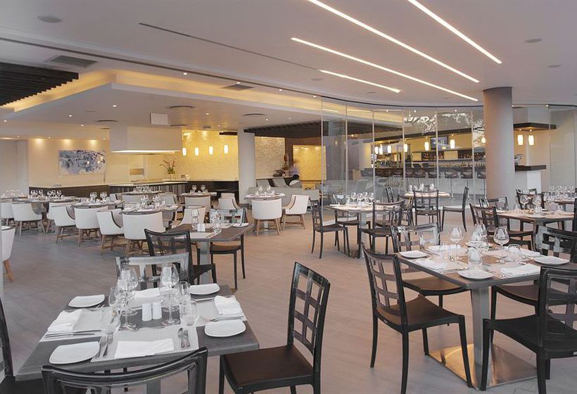 Hotel The Capital Empire 18