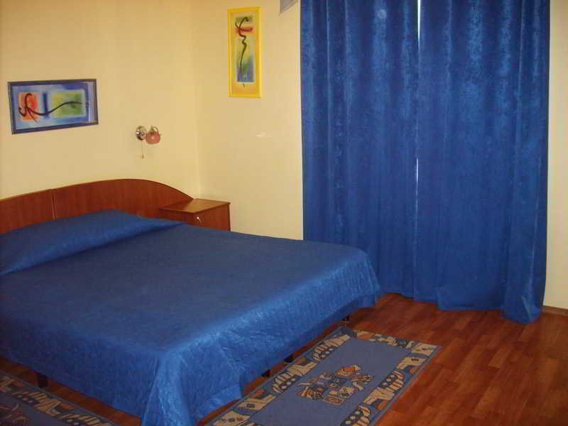 Hotel Gostinniy Dom Faraon 3