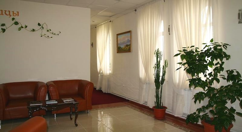 Hotel Urartu 1
