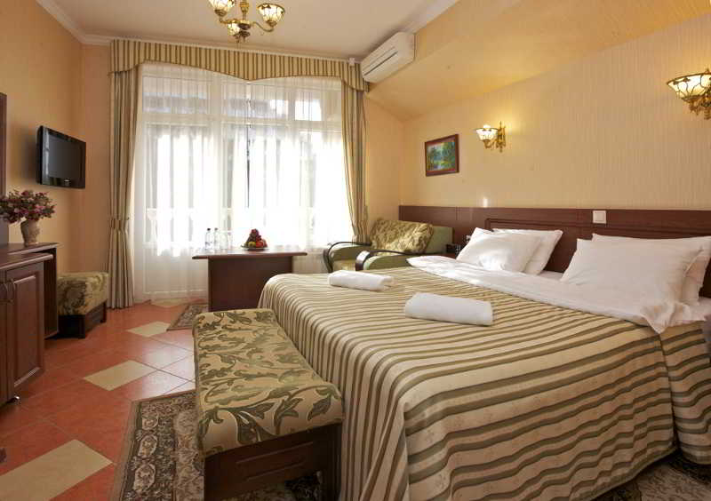 Hotel Roza Vetrov 4