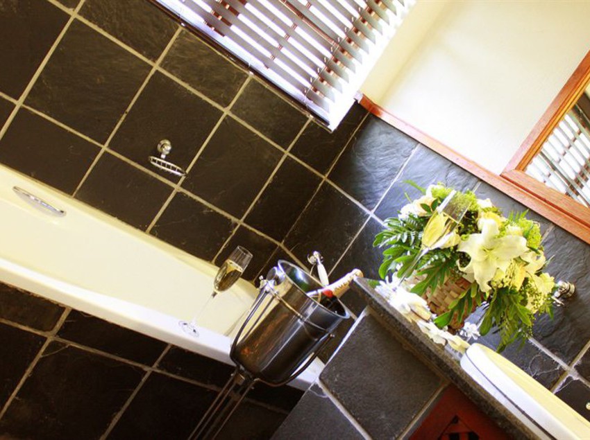 Hotel Faircity Roodevallei 11