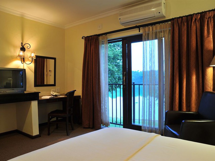 Hotel Faircity Roodevallei 12