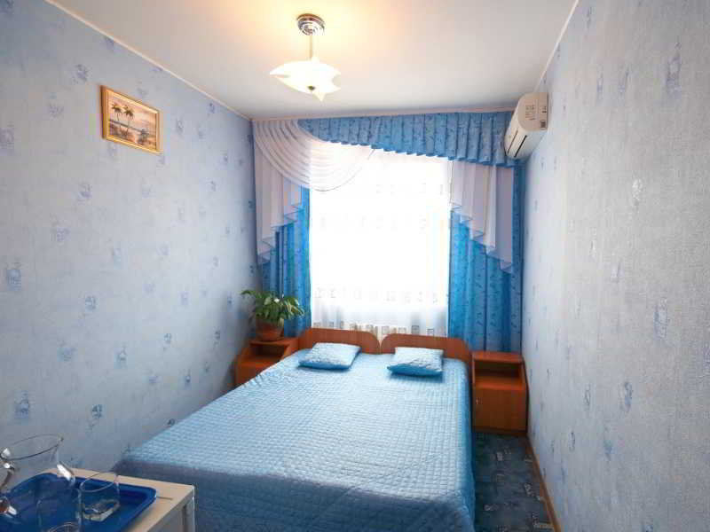 Hotel Yuzhniy Rai 2