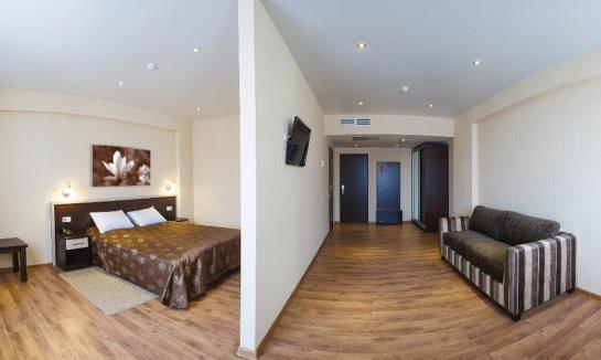 Hotel Crystal Kazan 4