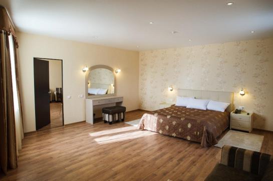 Hotel Crystal Kazan 7