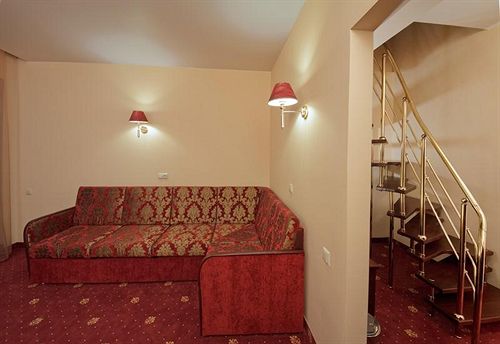 Club Hotel Corona 15