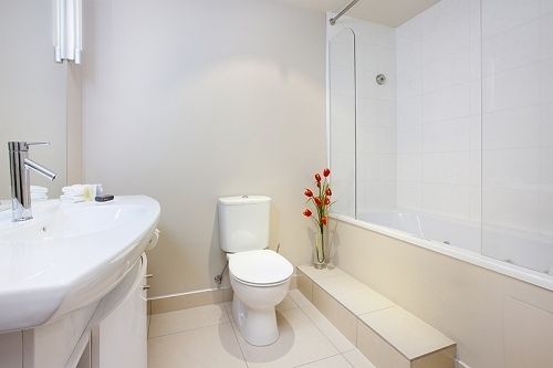 Hotel Quest on Durham 12