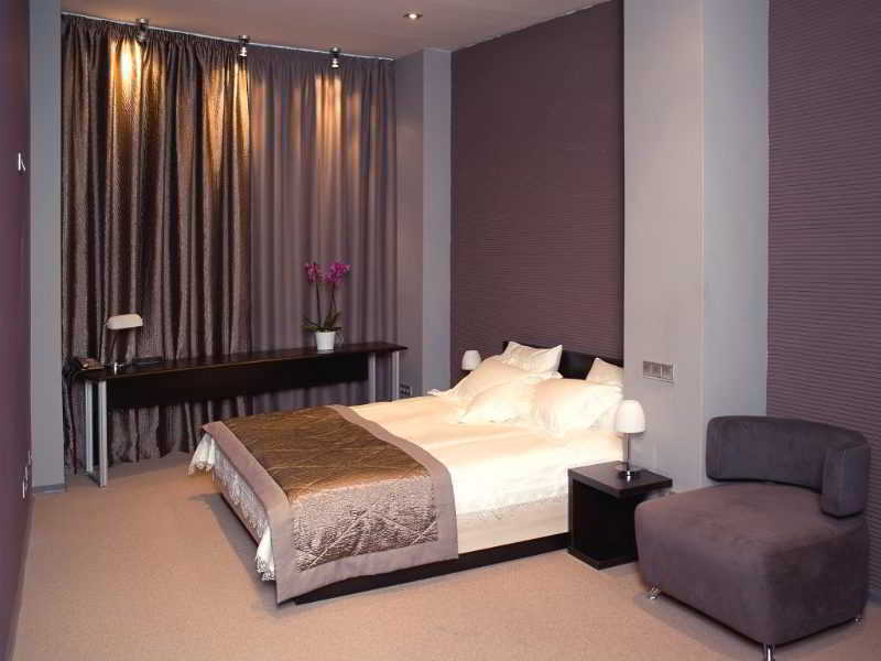 Hotel Olympic Plaza 5