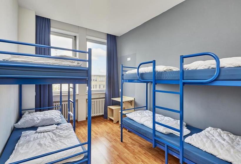 Hotel A&O Aachen Hauptbahnhof 10