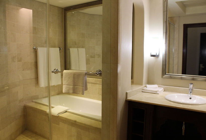 Hotel Lombardy Boutique 17