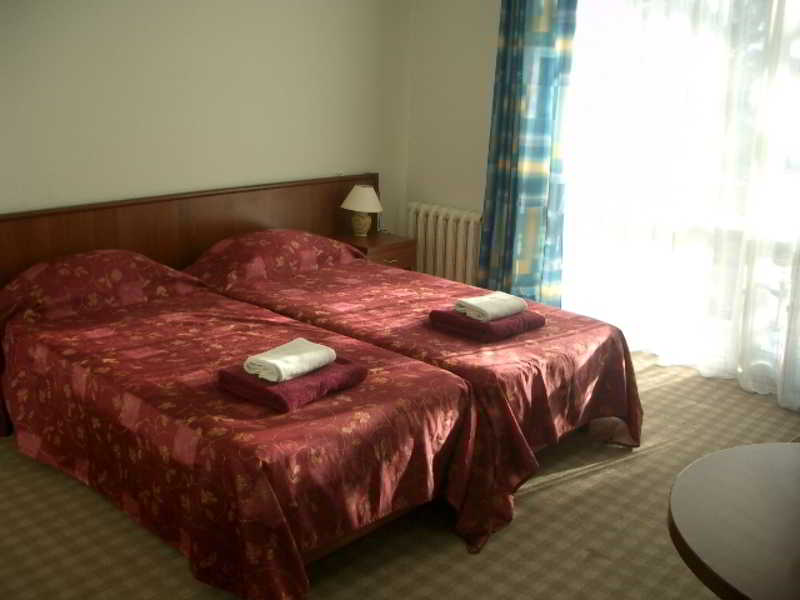 Hotel Yuliya 8